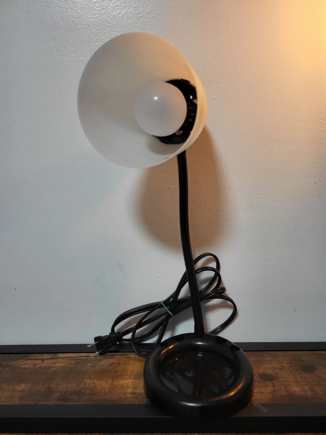 Black Gooseneck Desk Lamp