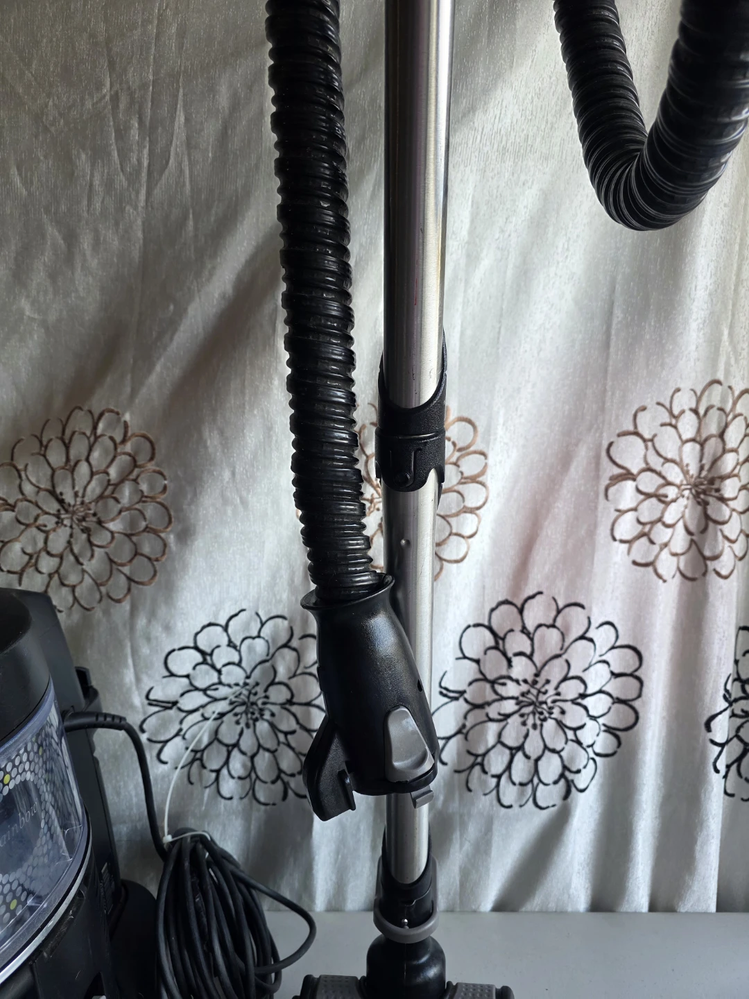 Rainbow Vacuum Cleaner - photo 4