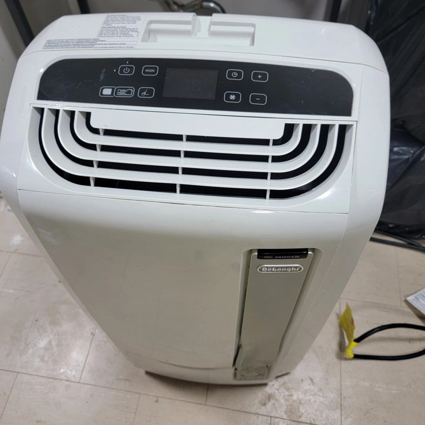DeLonghi PAC AN120EW 1A Portable Air Conditioner