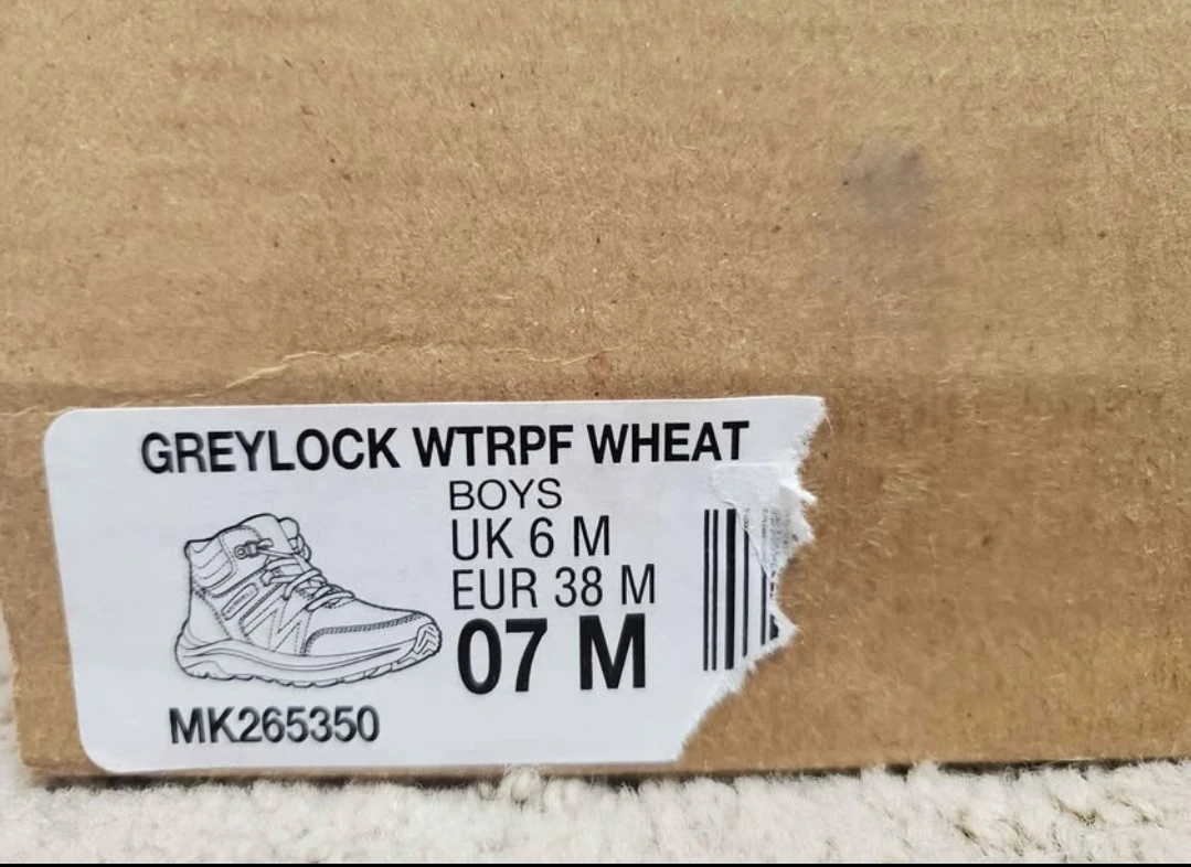 Brand new size 7 hiking boots for boys - photo 5
