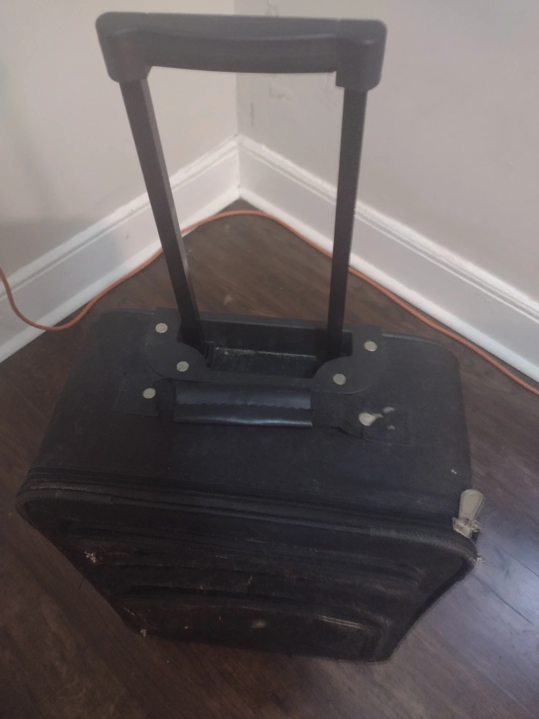 Black Rolling Suitcase with Telescopic Handle - photo 4
