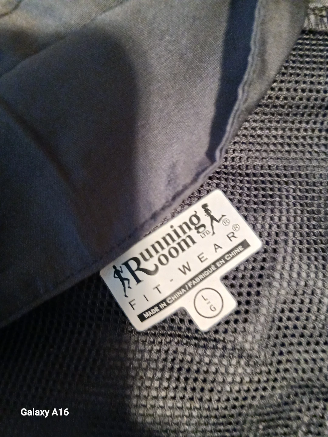 Running Room Fit-Wear Jacket - Grey - Size L - photo 4