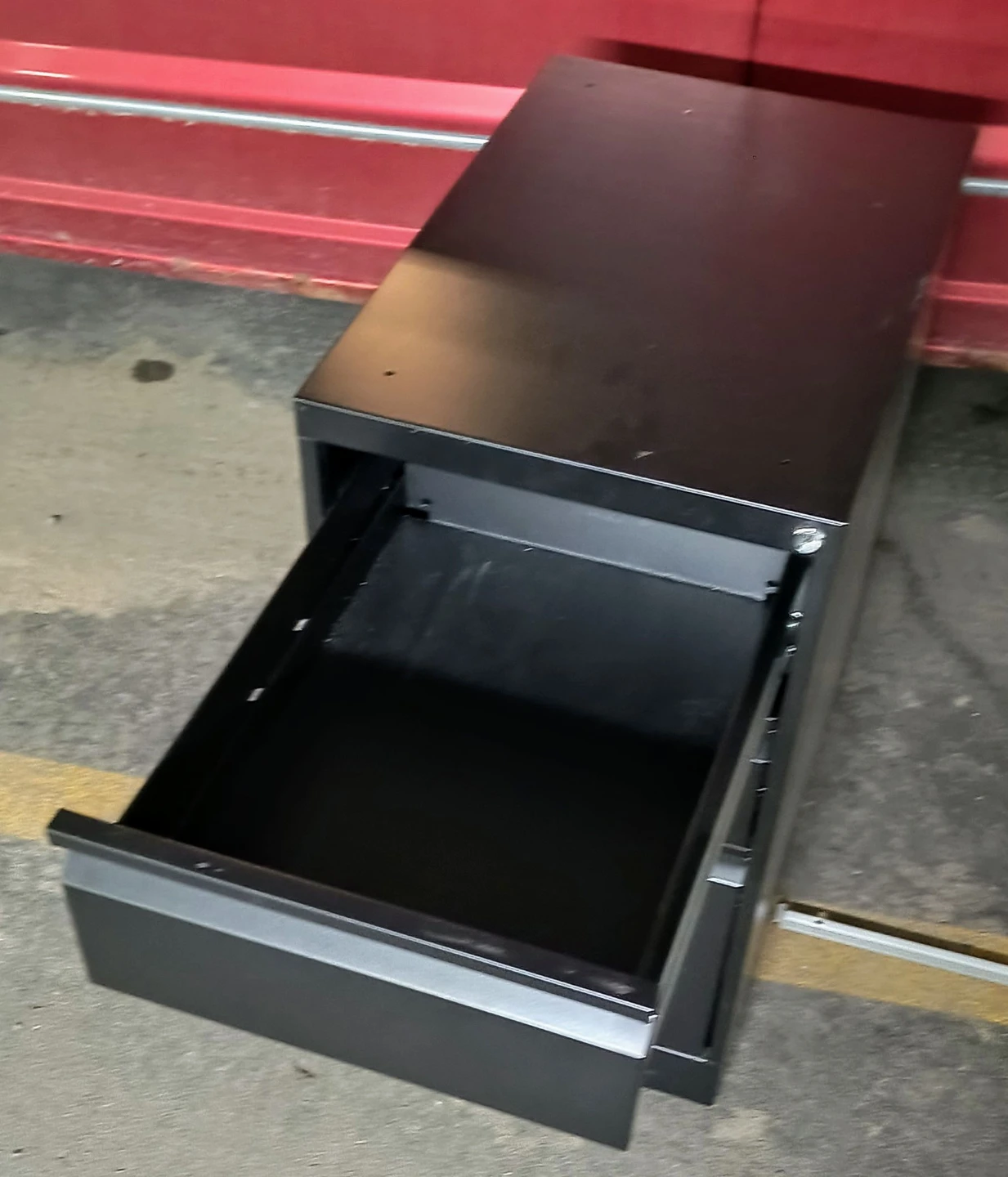 Black 3-Drawer Metal Filing Cabinet - photo 4