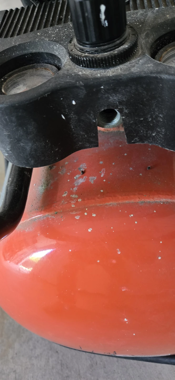 DeVilbiss ProAir II Air Compressor 5.0 20gal - photo 3