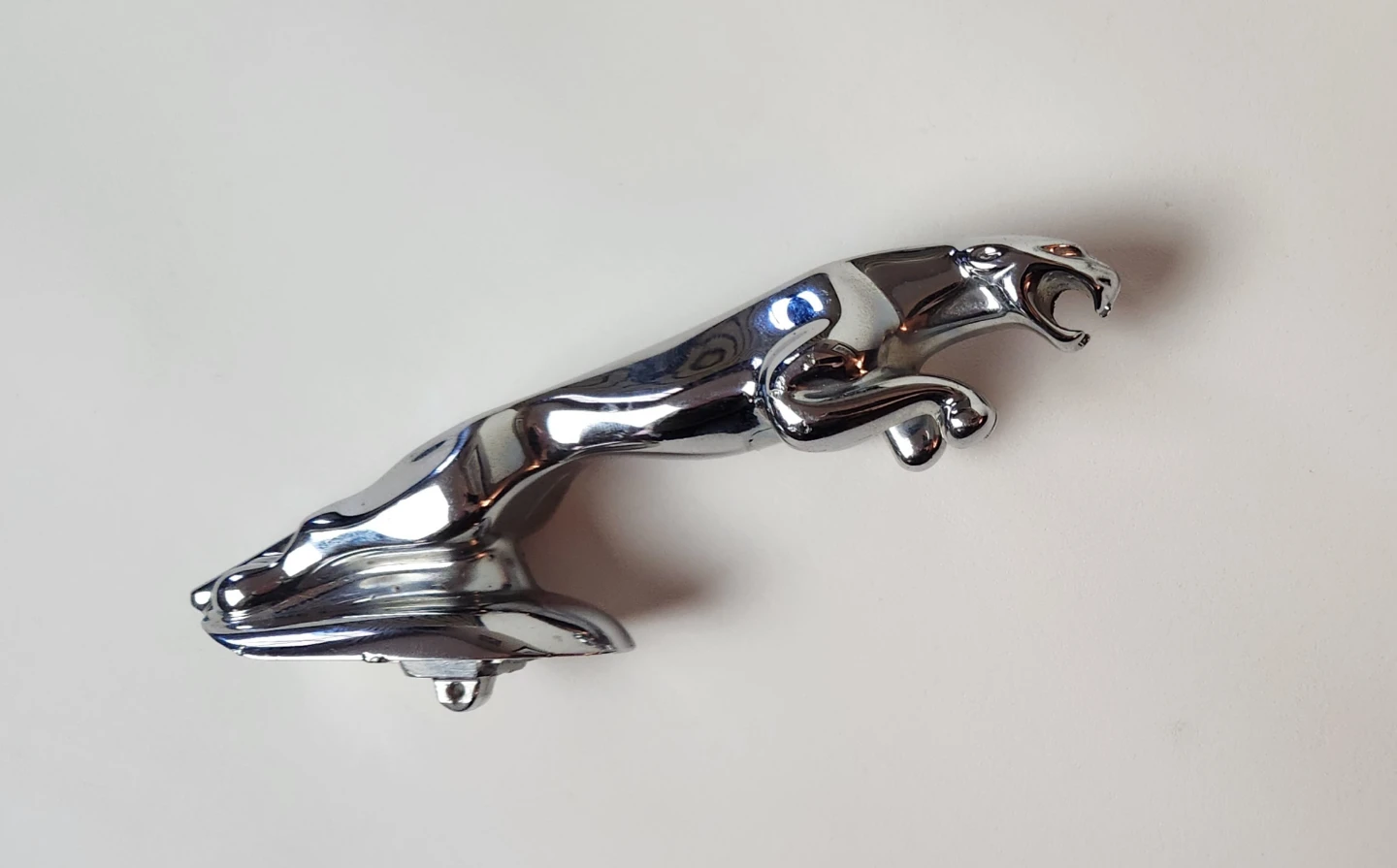 Jaguar Hood Ornament
