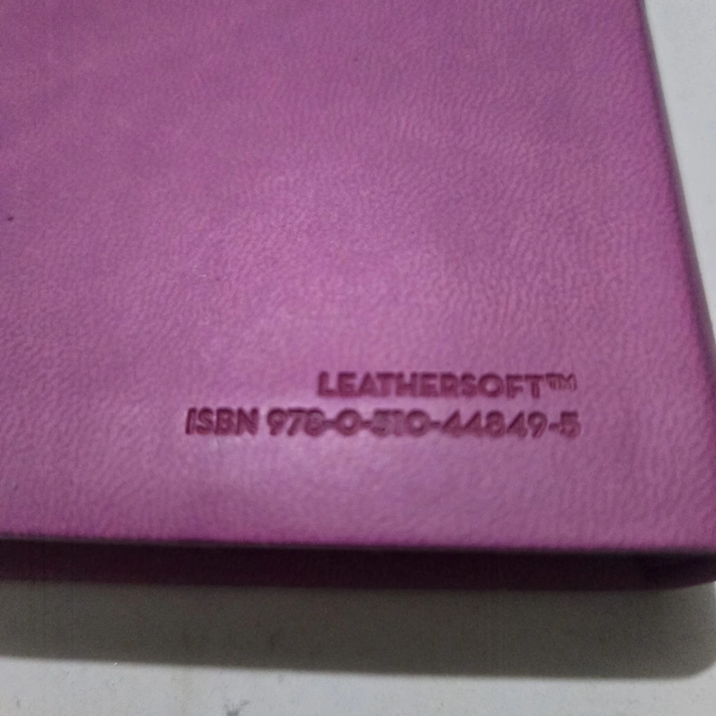Pink bible (NIV) - photo 3