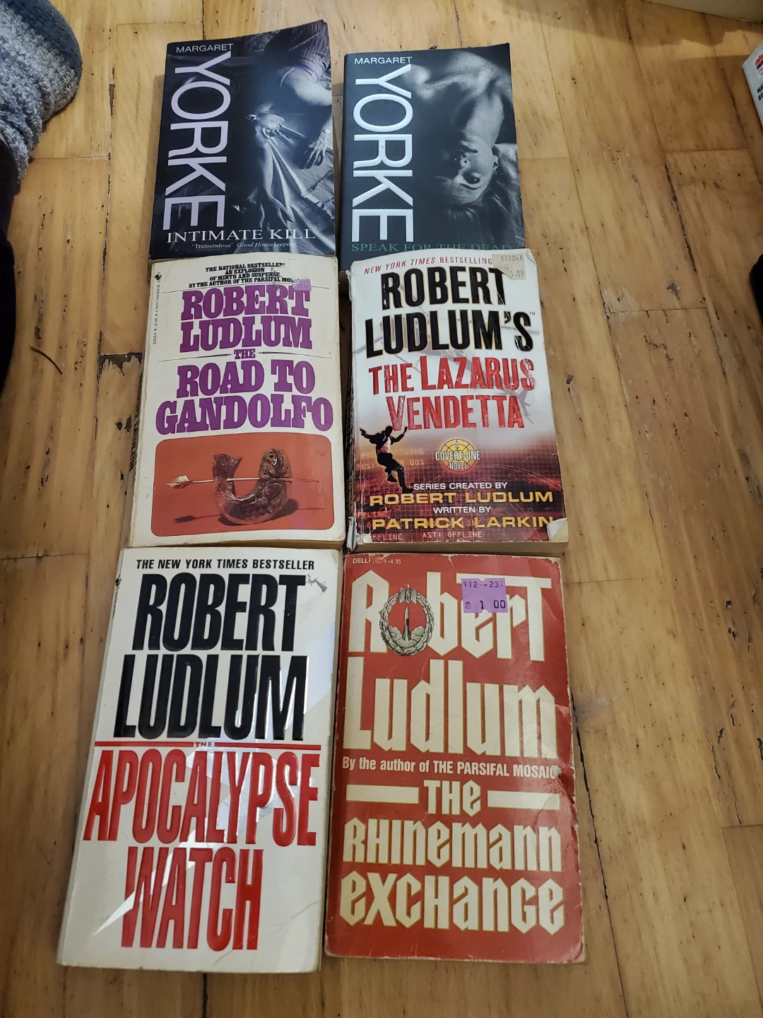 Assorted Novels - photo 3