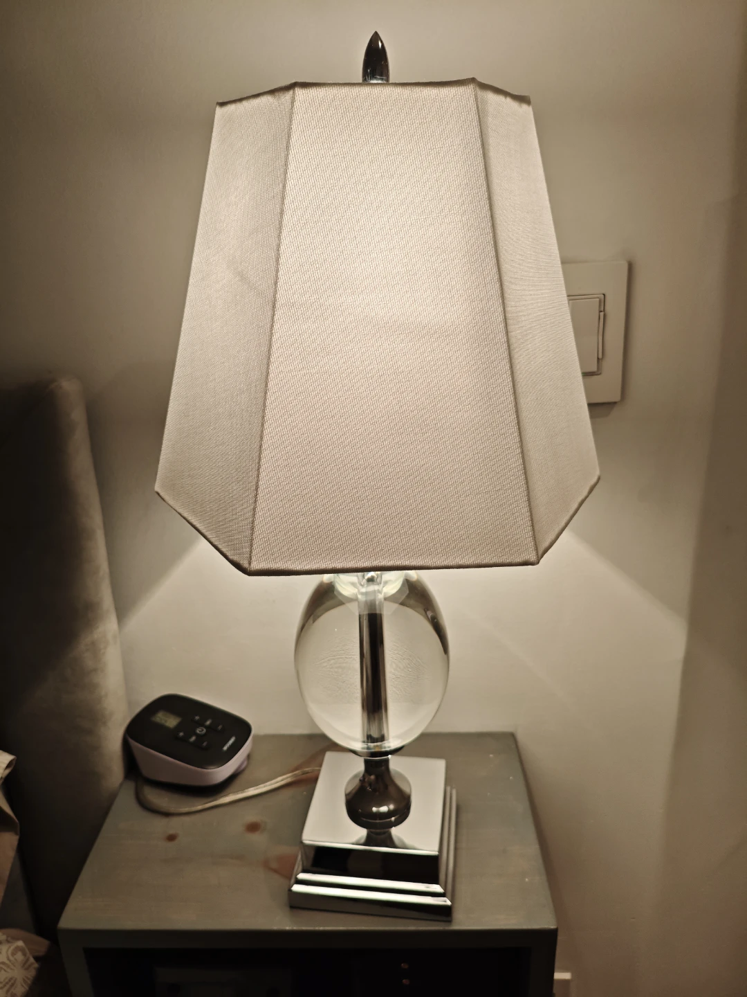 Table Lamp with Clear Globe Base