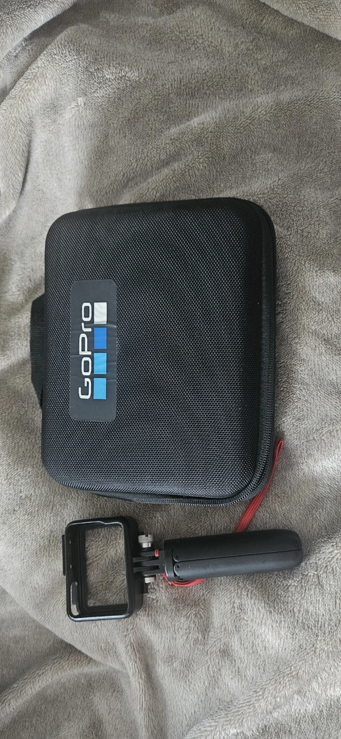 GoPro HERO7 Black Action Camera Bundle - photo 2