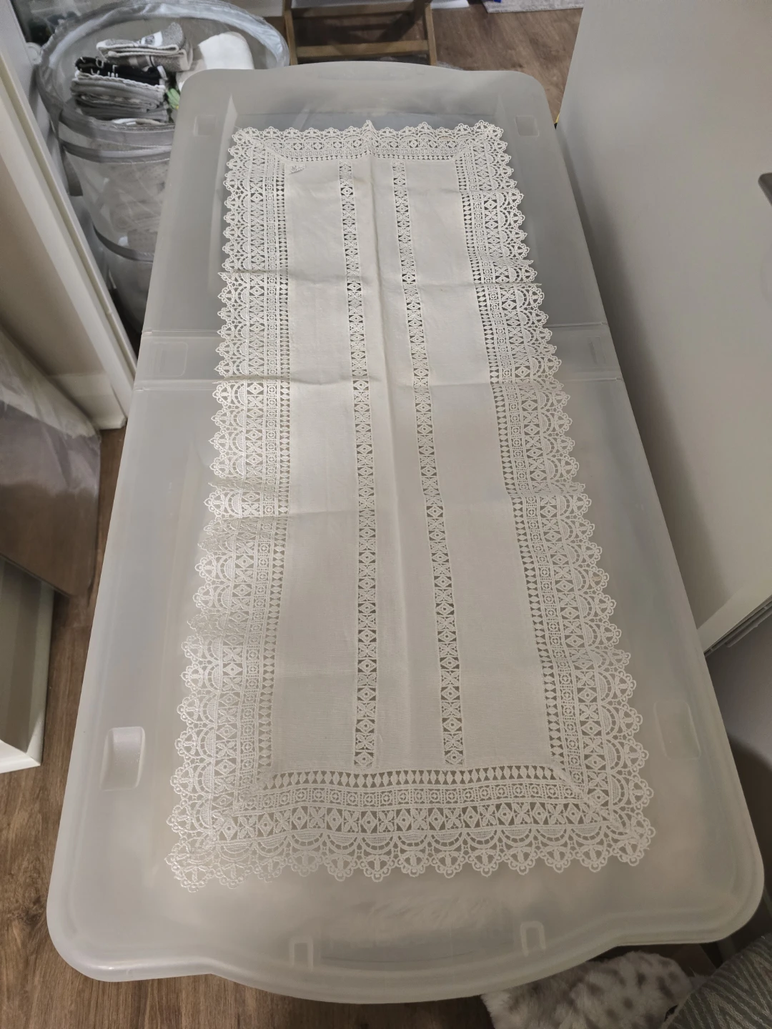 Set of 2 White Lace Doilies Tablecloths - photo 3