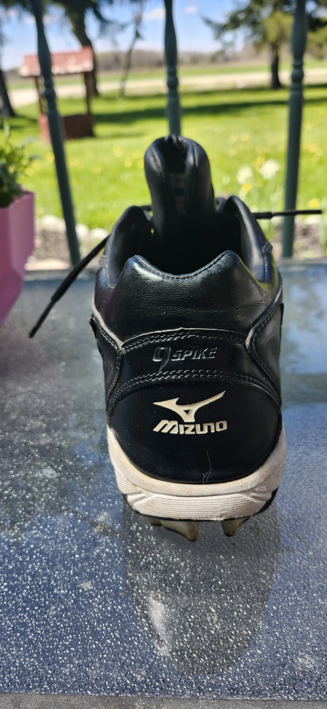 Mizuno "Spike Franchise" Baseball Cleats - Size 11 - photo 2