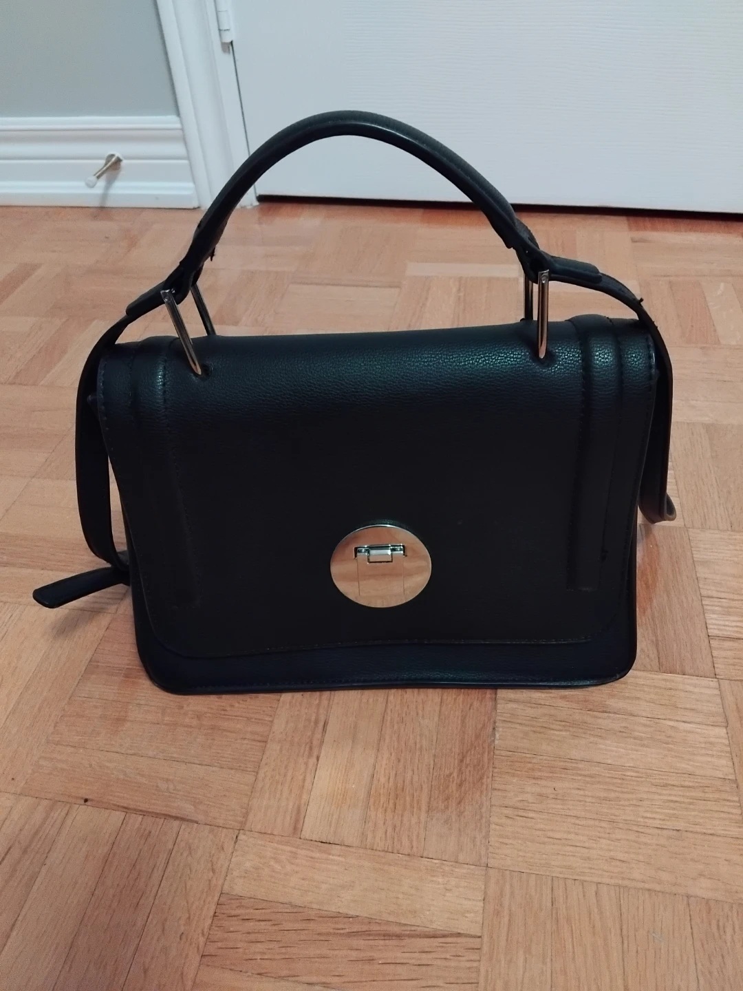 Kate & Alex Black Faux Leather Satchel Handbag