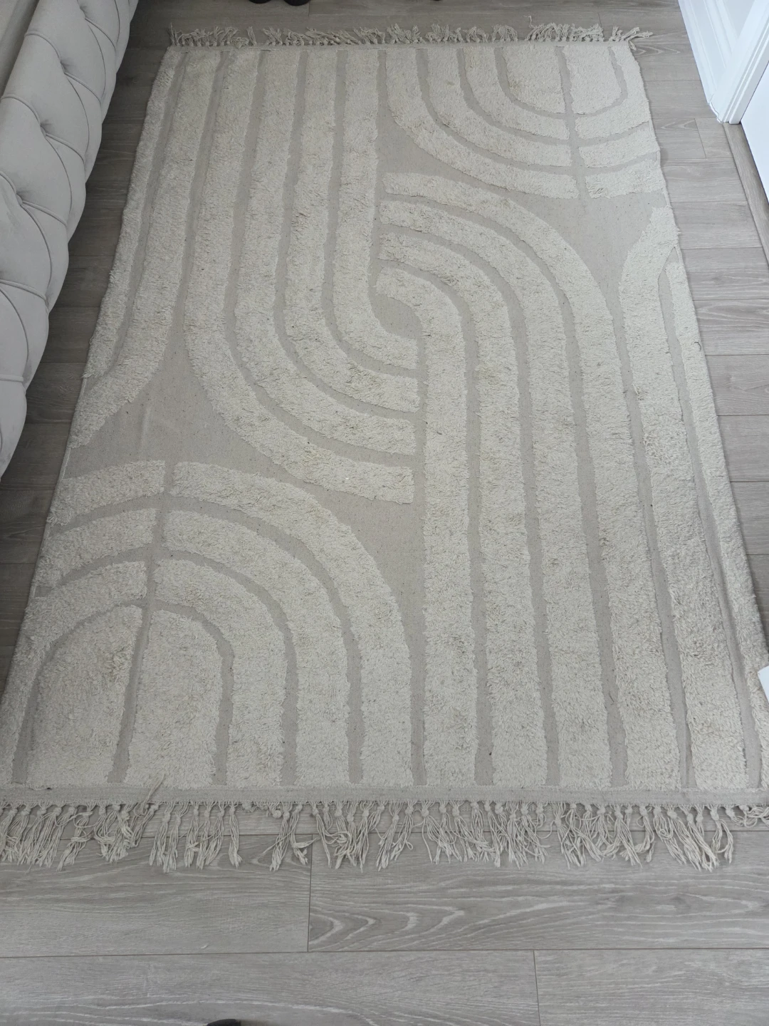 Cream Arch Pattern Rug with Tassels - photo 2
