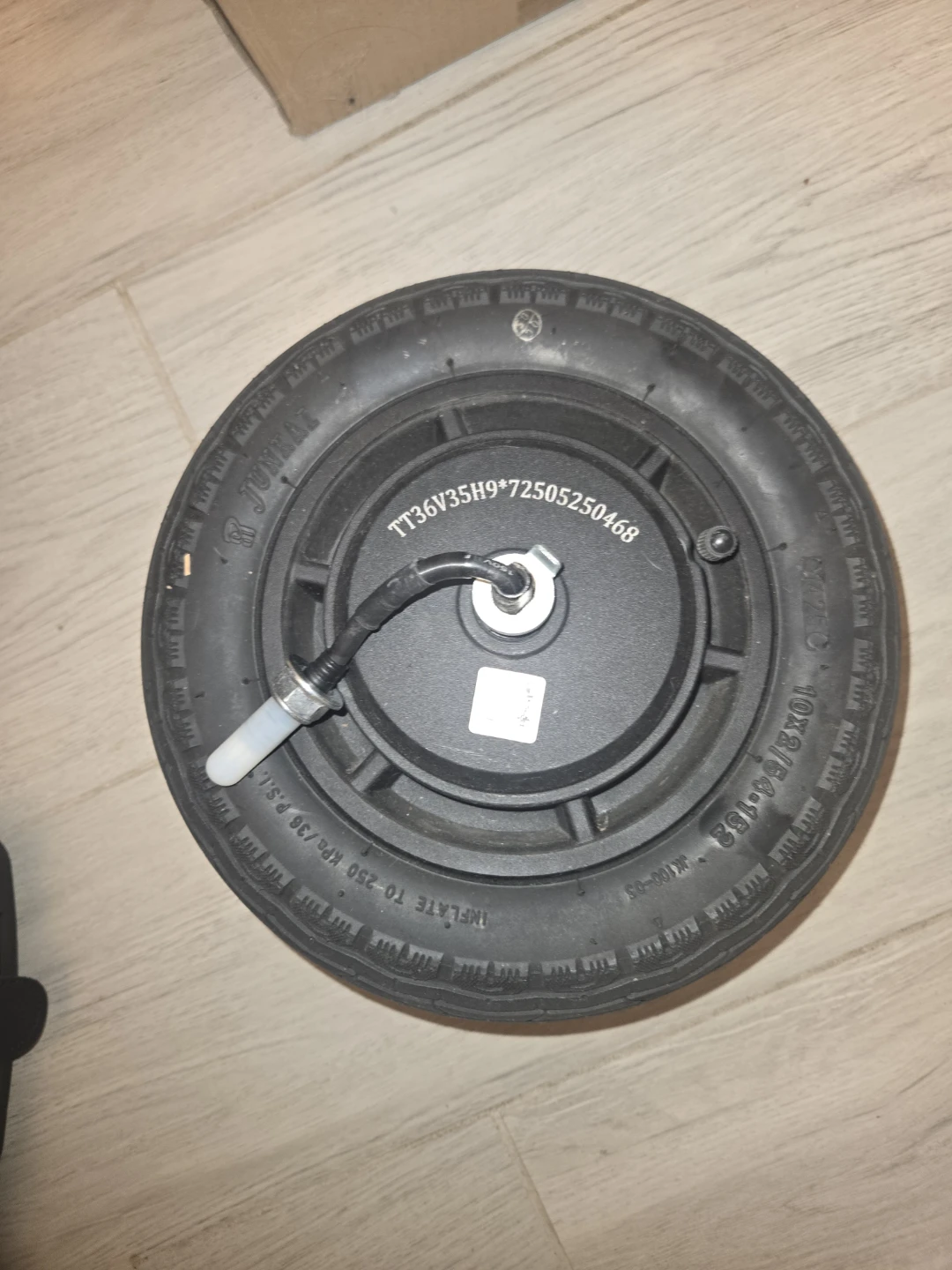 GoTrax Electric Scooter Hub Motor Wheel TT36V35H9 - photo 3