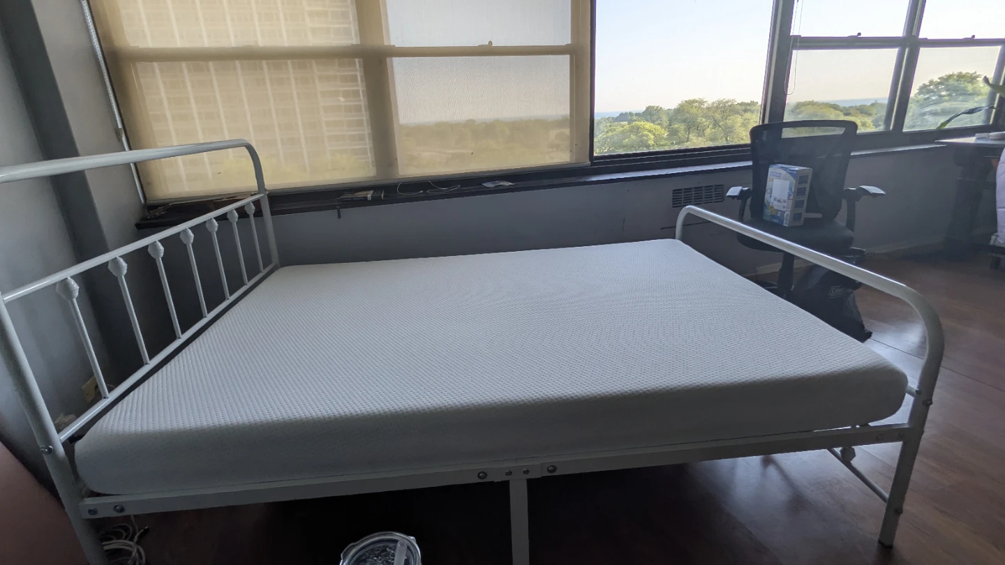 Queen size White Metal Bed Frame with Mattress - photo 3
