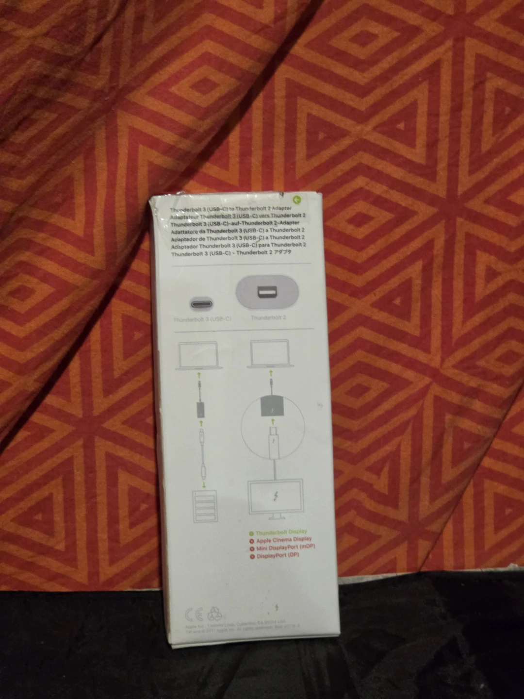 Apple Thunderbolt 3 (USB-C) to Thunderbolt 2 Adapter - photo 2