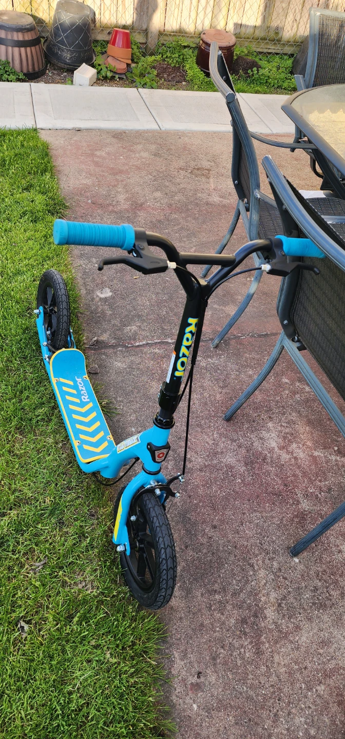 Razor A5 Lux Kick Scooter - Blue - photo 3