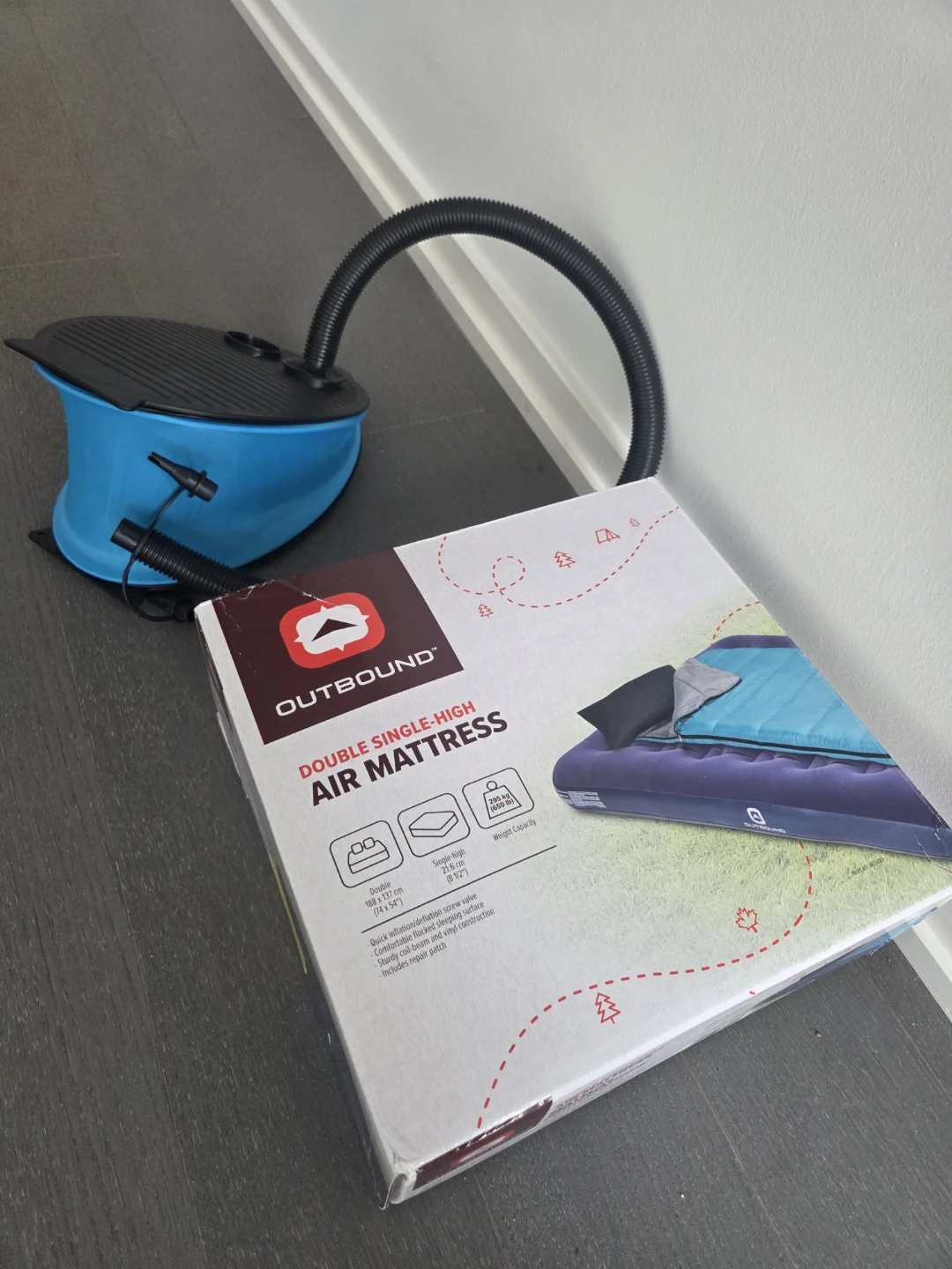Double Air Mattress (188x137) + Foot Pump