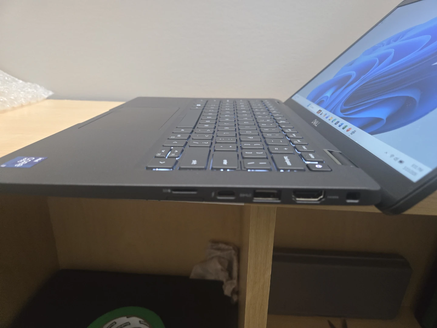 Dell Latitude 7420 Laptop - 11th Gen Intel Core i7 - photo 5
