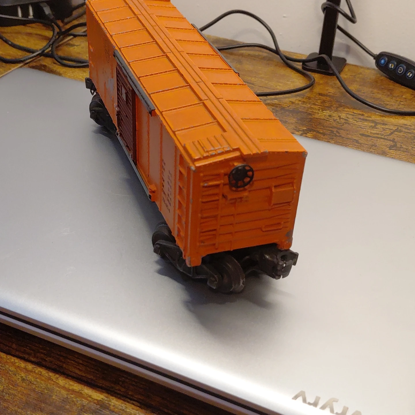 AT&SF 33132 Model Train Boxcar - photo 4