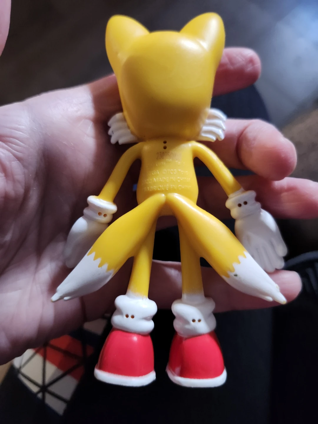 $5 sonic stretch figurine - photo 2