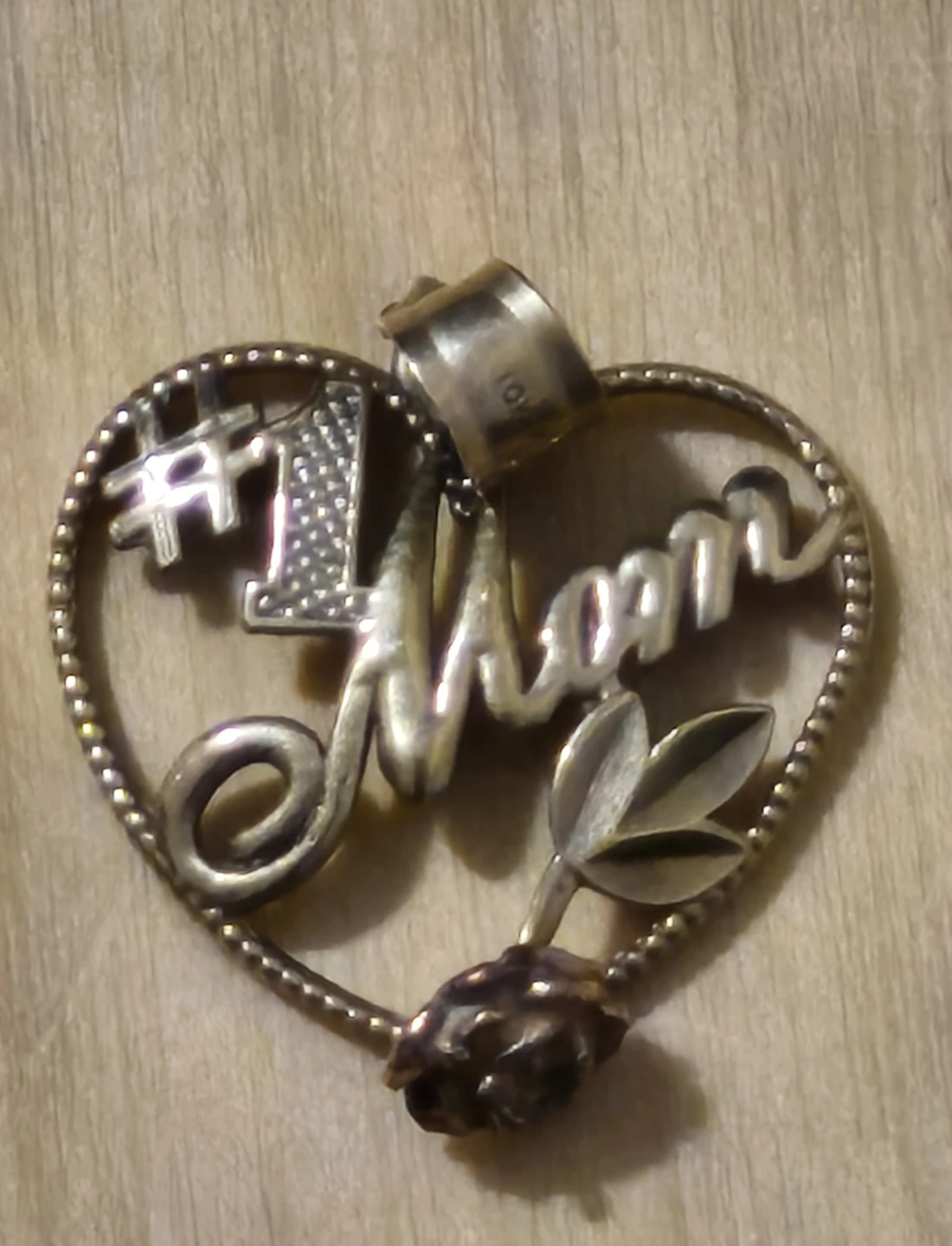 #1Mom 10KT Gold Heart Pendant