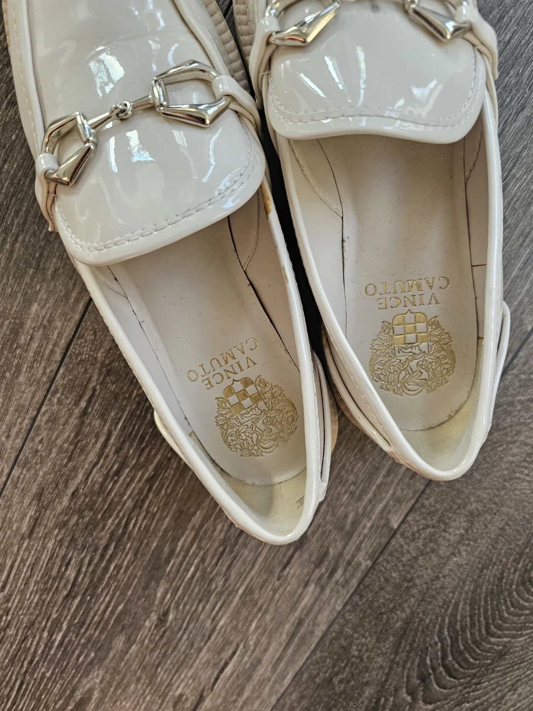 Vince Camuto Off White Patent Loafers - photo 5