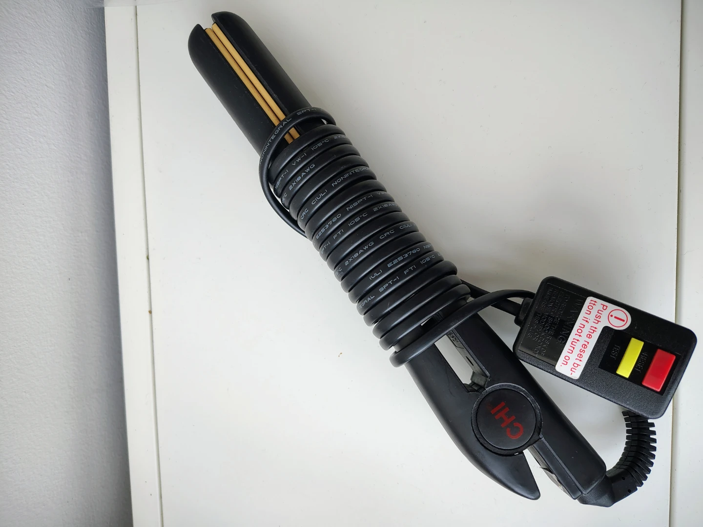 CHI Ceramic Hair Straightener