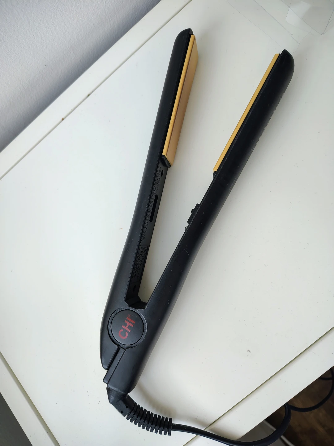 CHI Ceramic Hair Straightener - photo 2