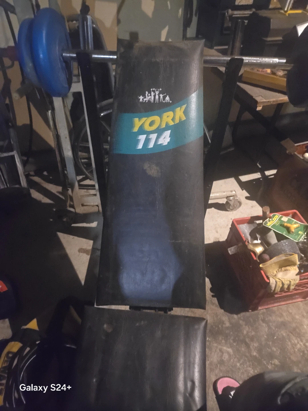 York 114 Weight Bench