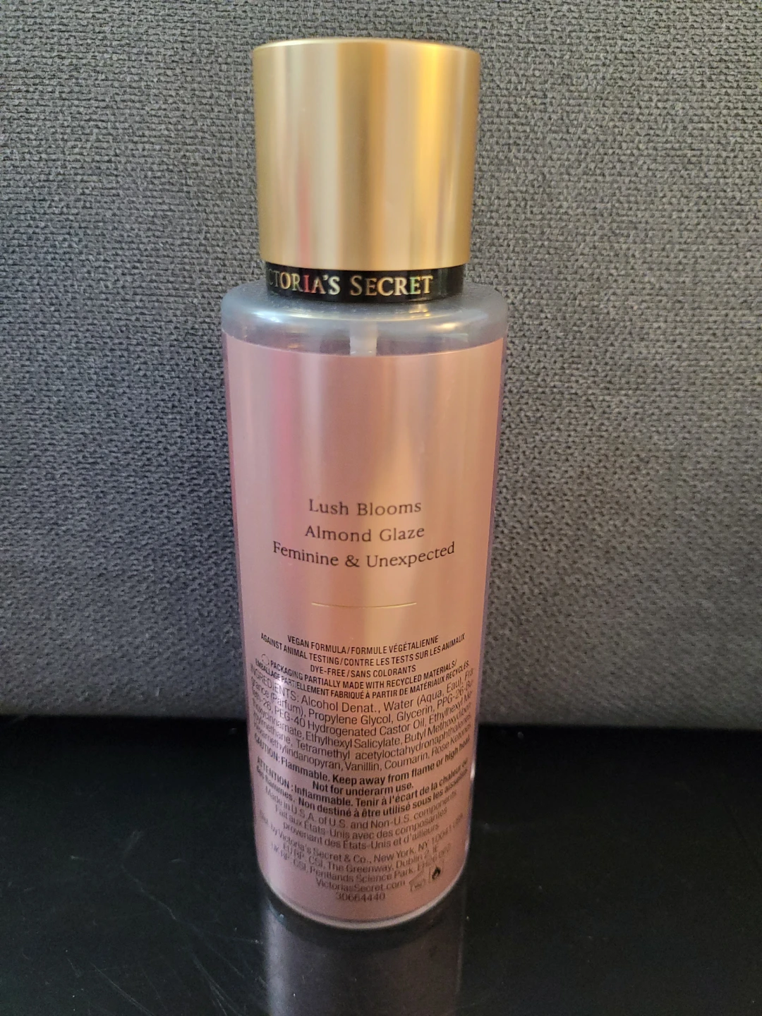 Victoria's Secret Velvet Petals Fragrance Mist 250ml/8.4 fl oz - photo 2