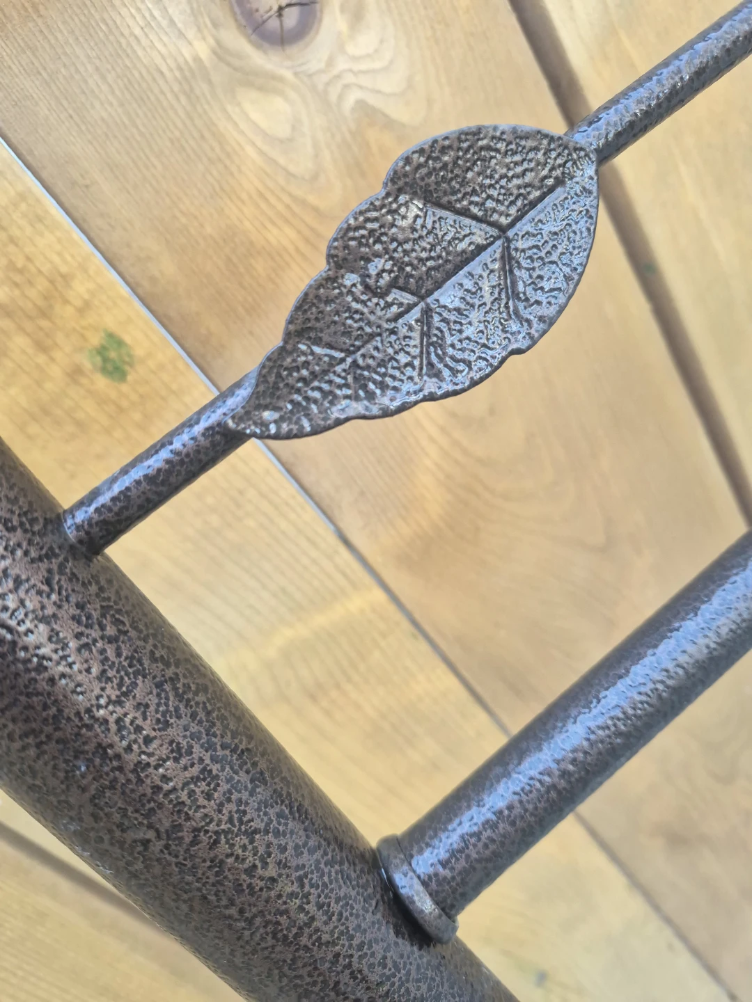 Headboard- King, metal, leafy style