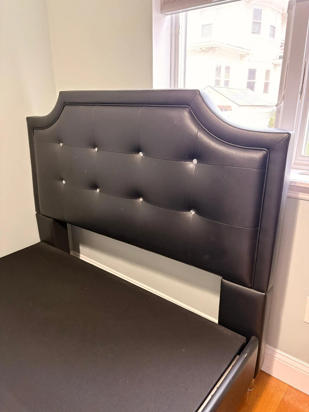 Black Faux Leather Queen Bed Frame with Crystal Tufting - photo 3