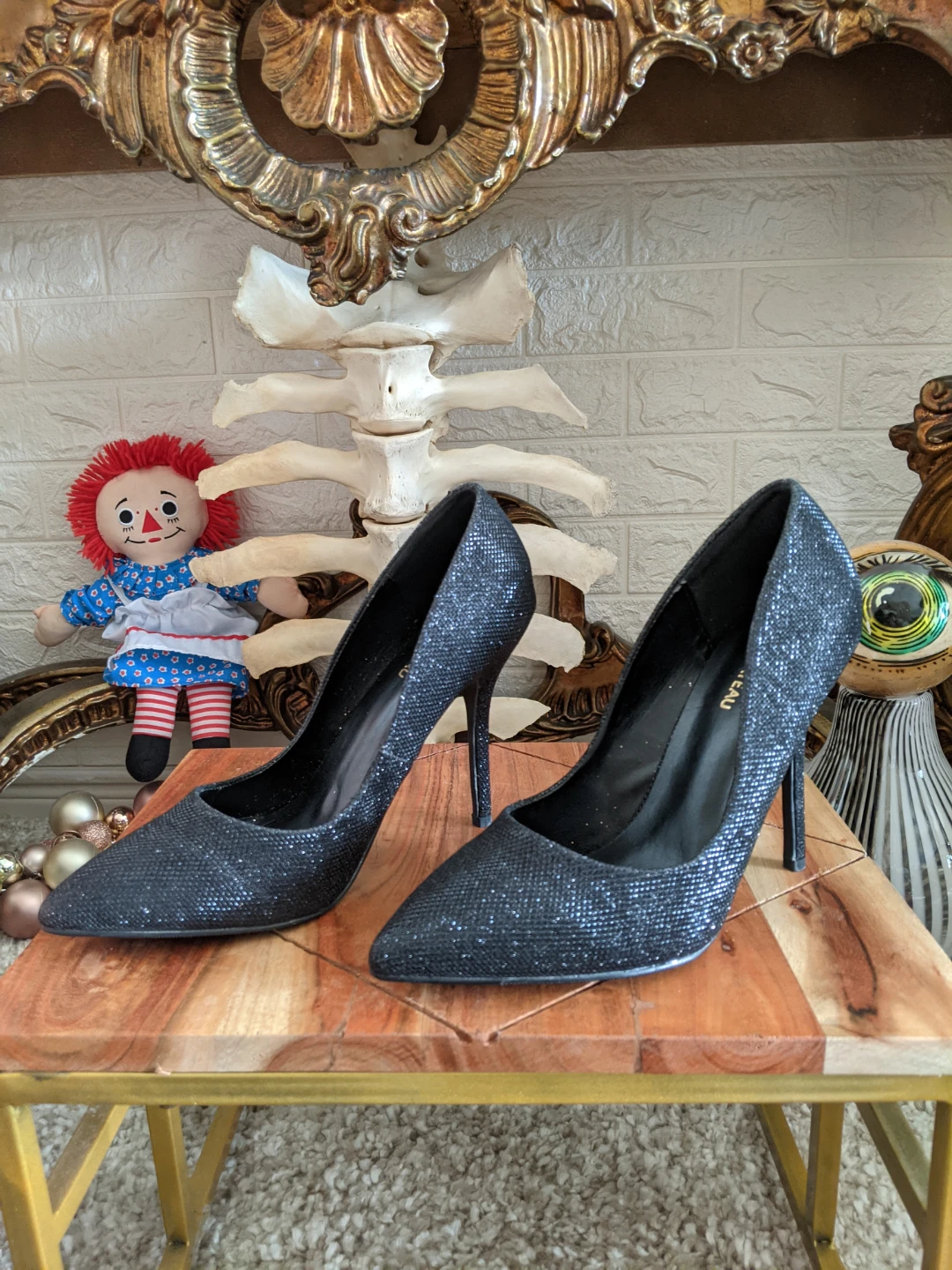 Le Château Black Glitter Heels Size 8.5 - photo 3