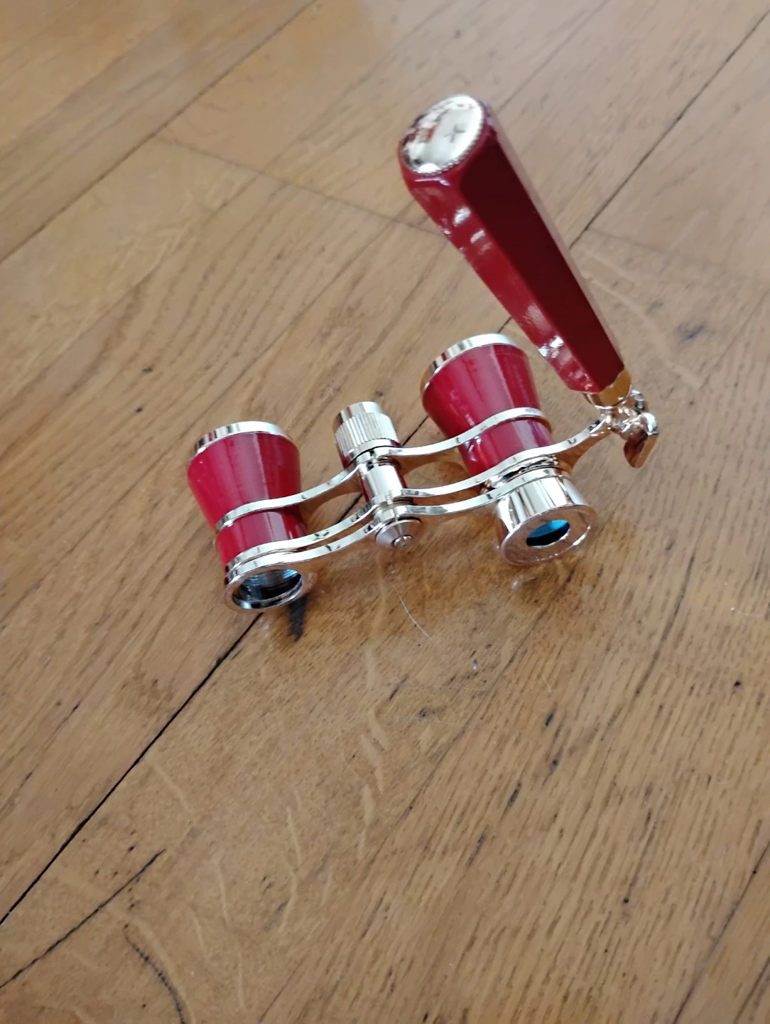 Opera Glasses with Red Handle - photo 2