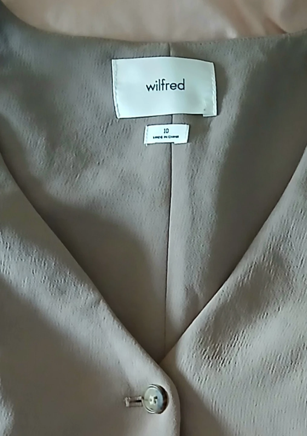 Aritzia vest - photo 4