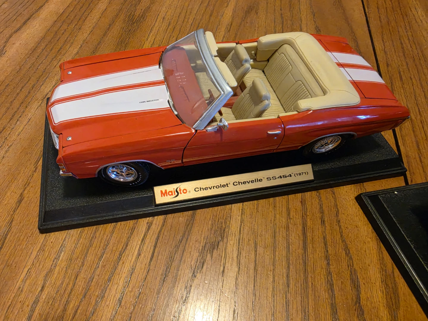 Maisto Chevrolet Chevelle SS 454 Model Car - photo 2