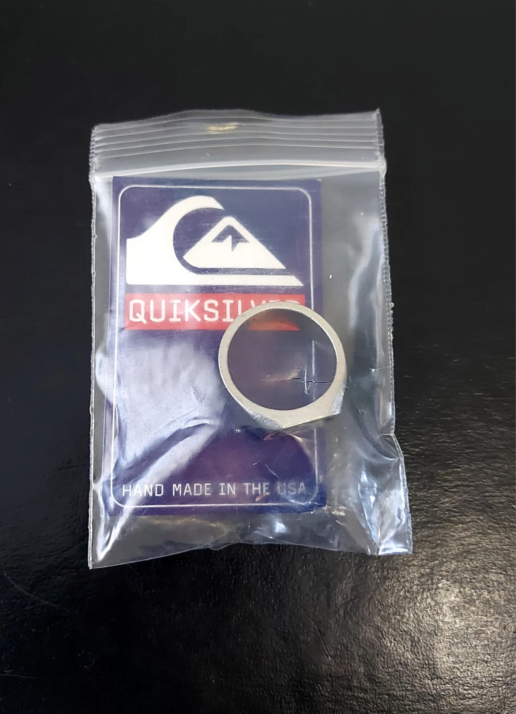 Quiksilver Men's Signet Ring size 11 - photo 4