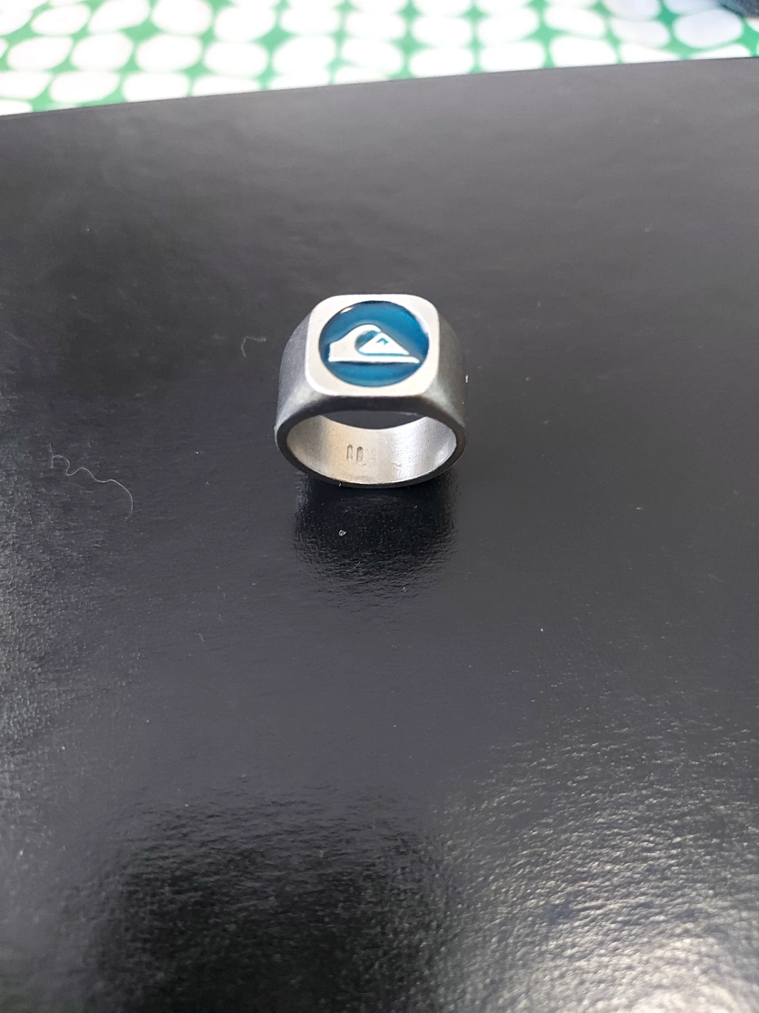 Quiksilver Men's Signet Ring size 11 - photo 5