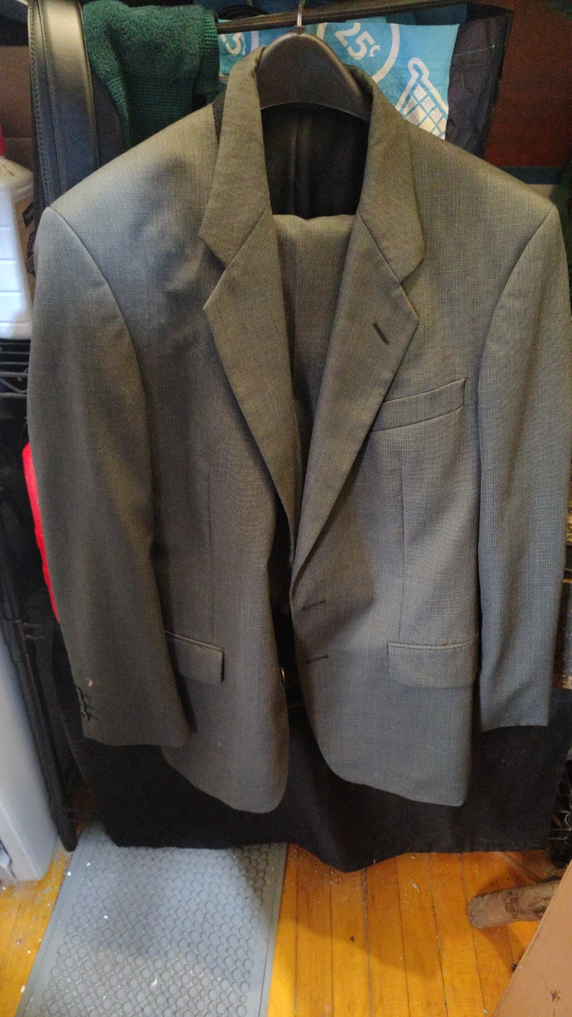 Men's Grey Suit free