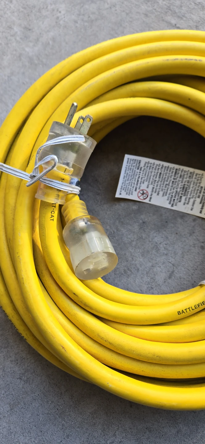 15amps  Extension Cord 120 volts - photo 2