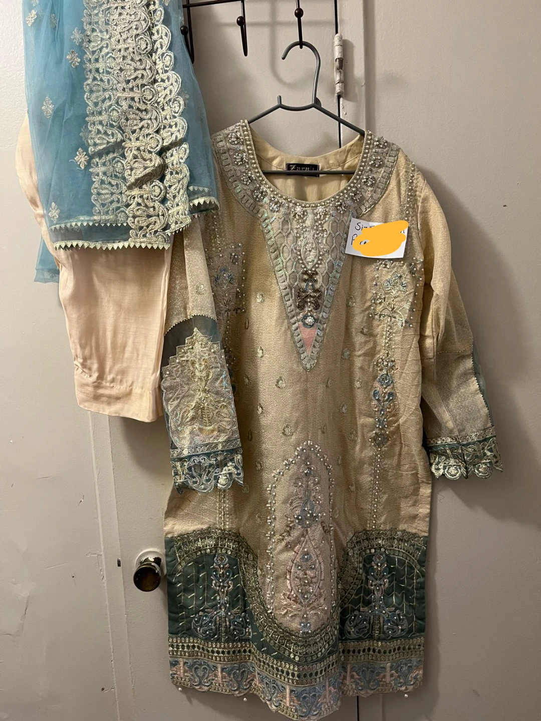 Zarnain Embroidered Pakistani Dress Suit