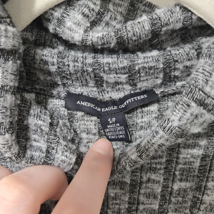 American Eagle Grey Ribbed Knit Flowy Turtleneck - photo 4