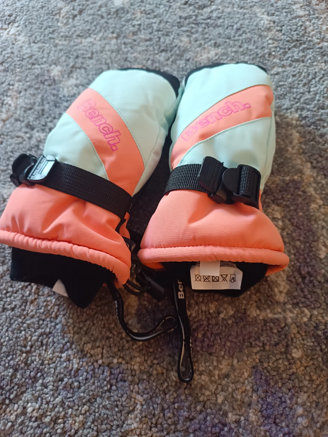 Bench Kid's Mittens - Size S/M