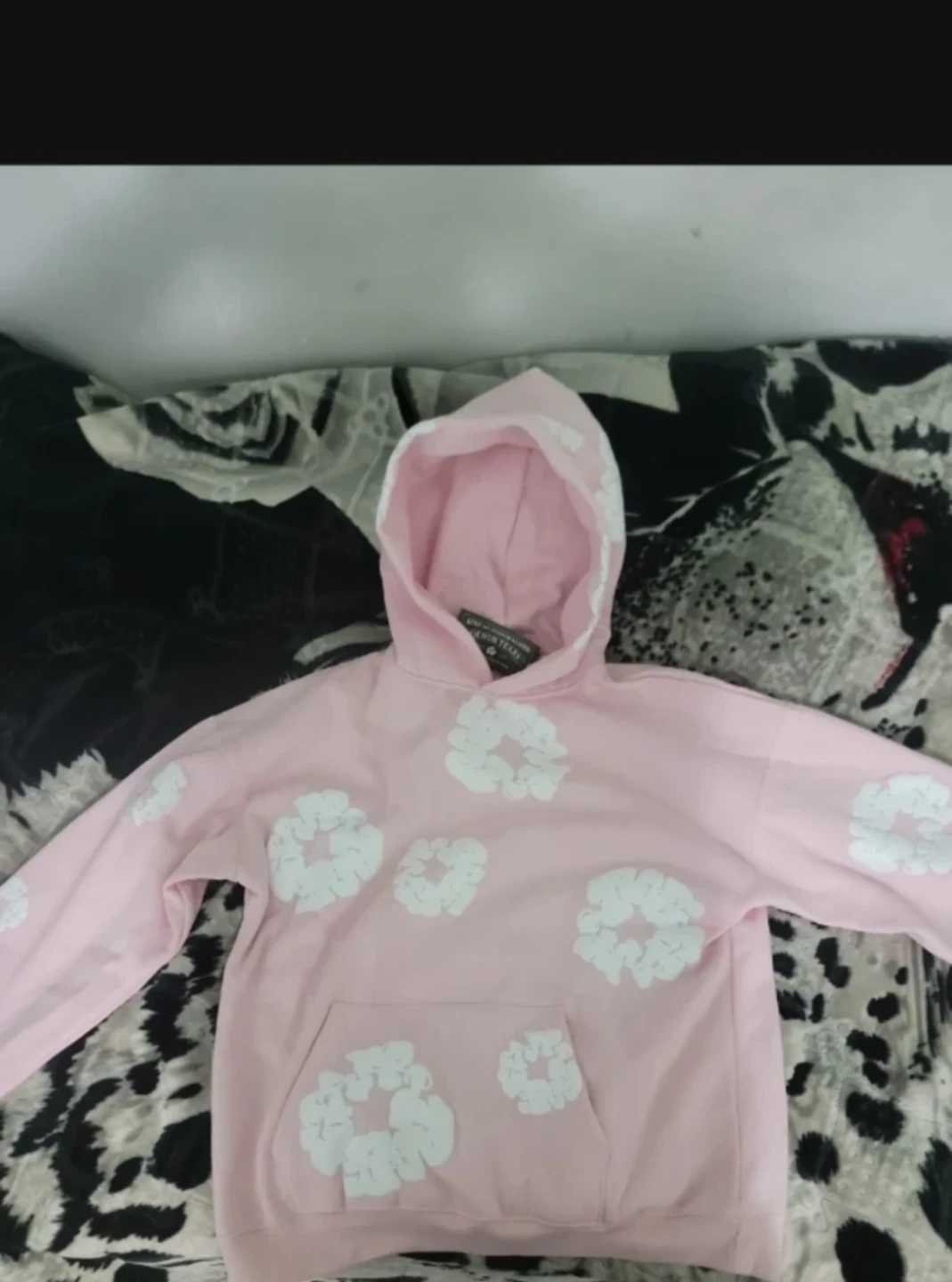 Denim Tears Pink Hoodie with Scrunchie Appliqué - photo 2