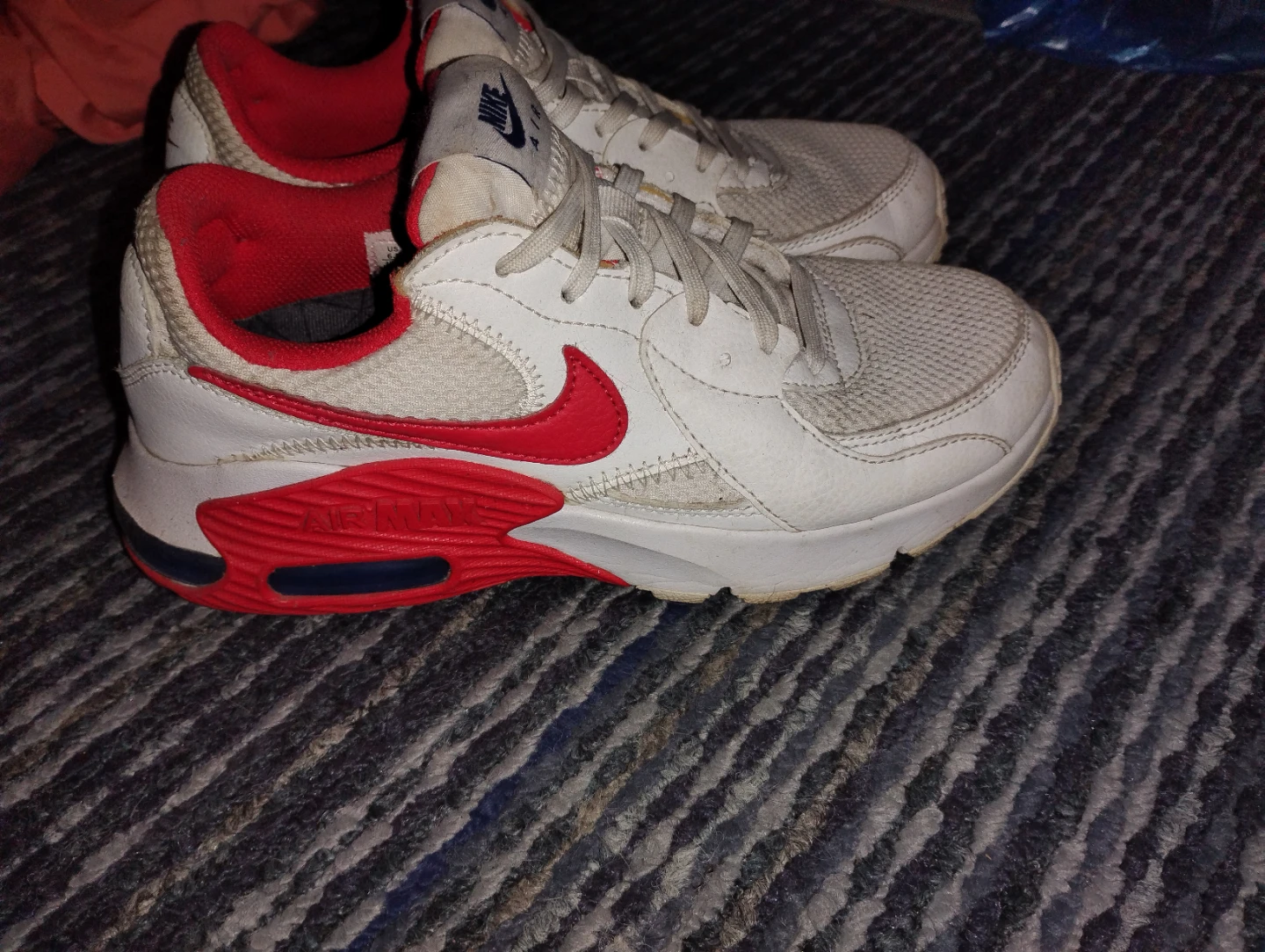Nike Air Max Shoes - White/Red