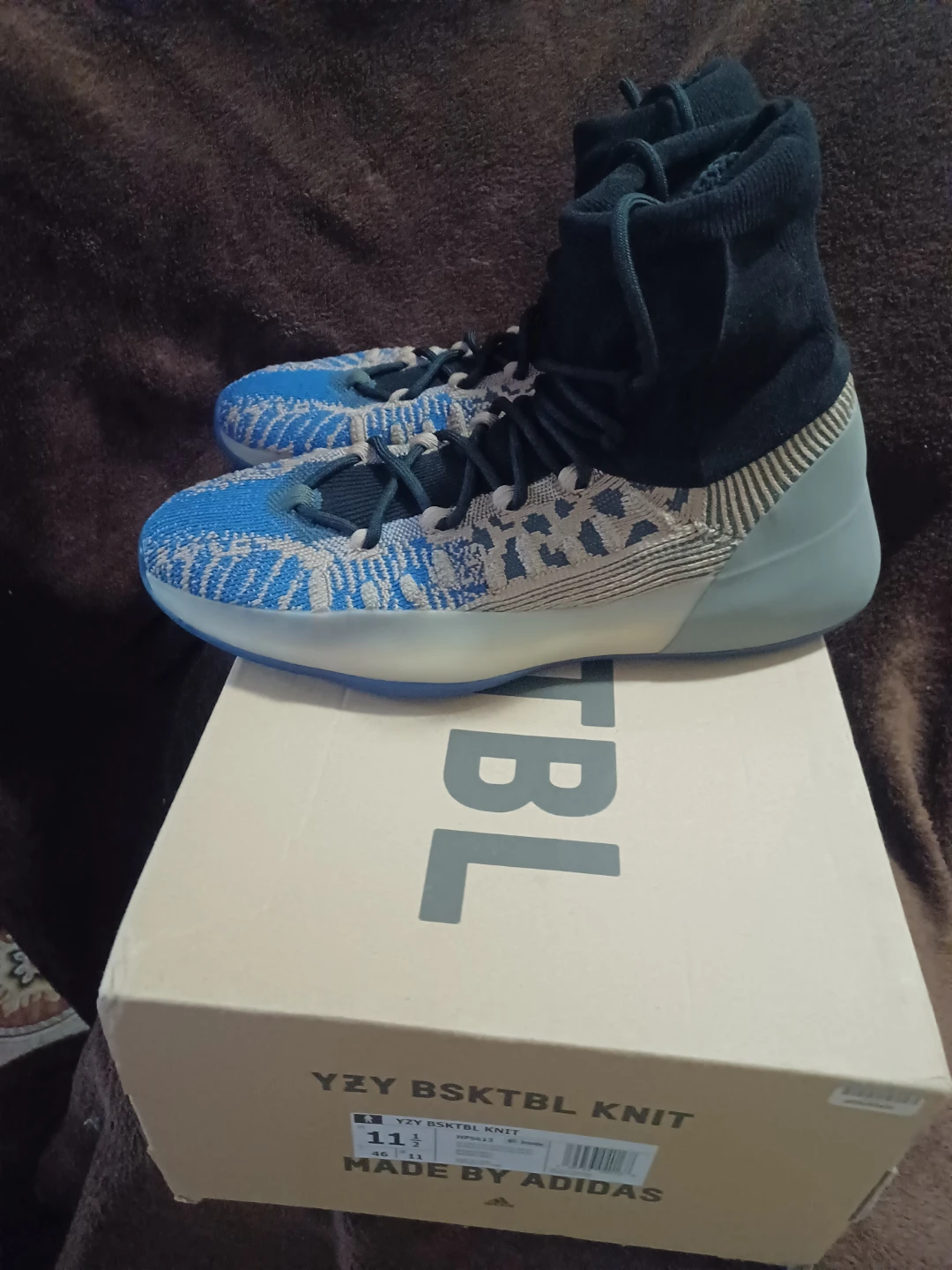 Adidas yeezy basketball knit slate azure size 11.5
