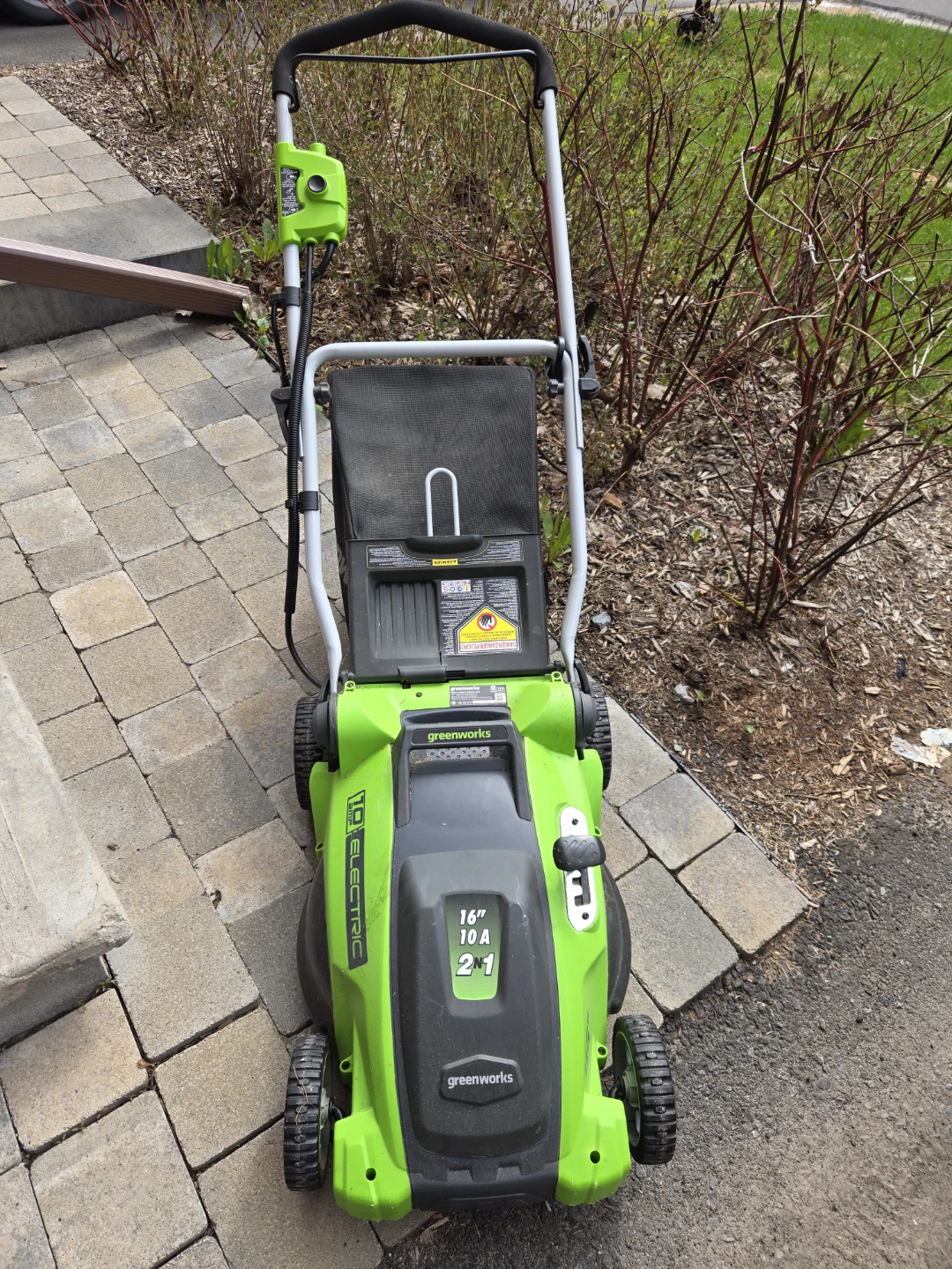 Greenworks 16" Electric Lawn Mower 10 Amp 2-in-1