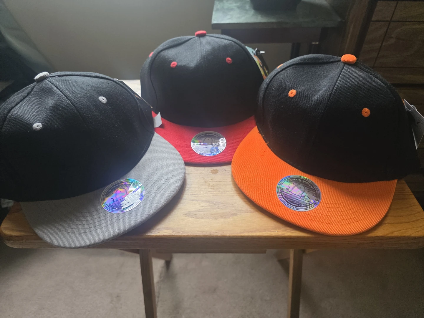 Bundle of 7 Snapback Hats - photo 2