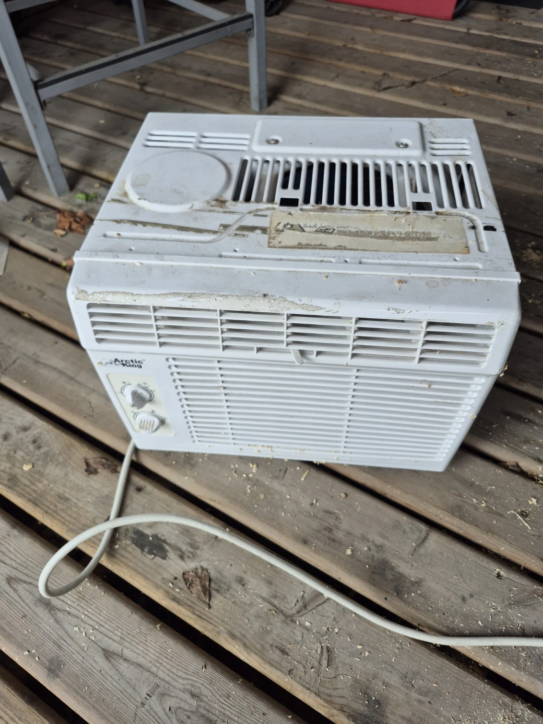 Arctic King Window Air Conditioner - photo 2